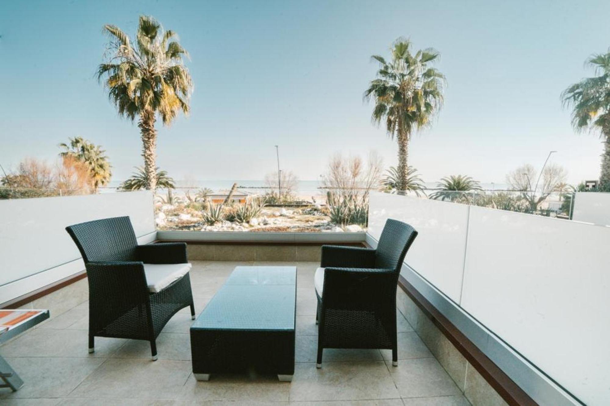 Hotel Continental San Benedetto del Tronto Buitenkant foto